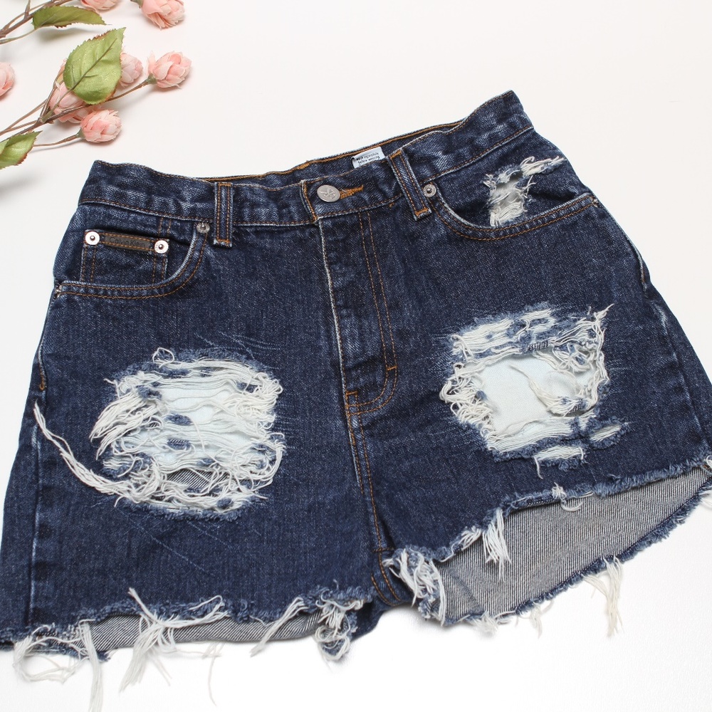 Calvin Klein Vtg Distressed High Waisted Shorts